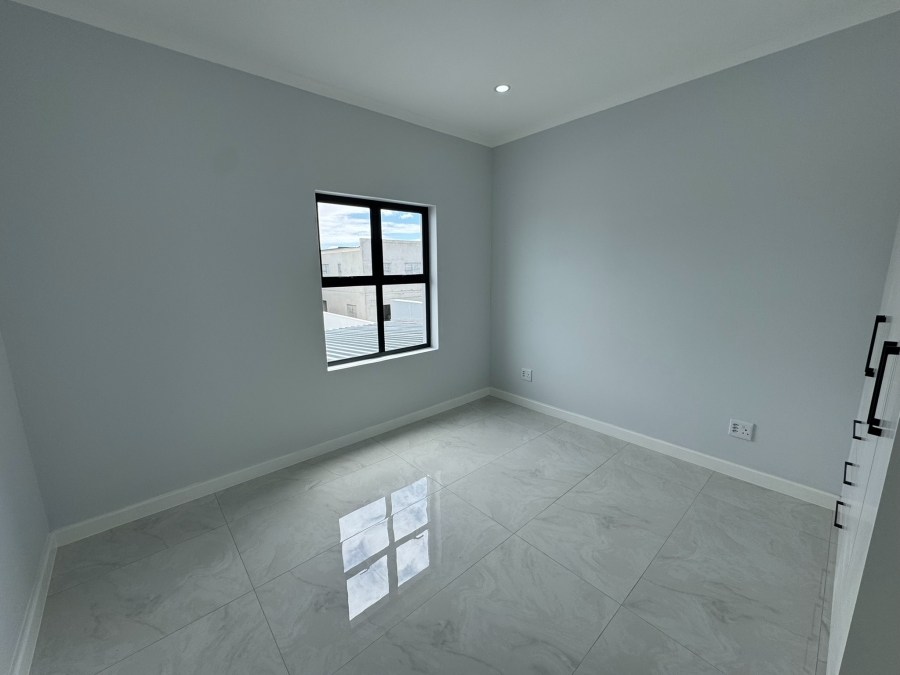 4 Bedroom Property for Sale in Sandown Western Cape